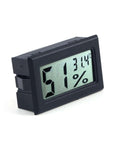 Digital monitor displaying 51% humidity and 31.4°C temperature for Temperature And Humidity Monitor For 3D Printers DIY Friendly Hygrothermograph Kit.