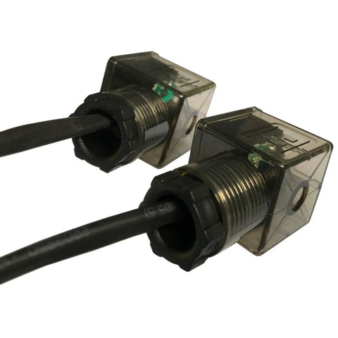 Close-up of connectors for Dump Trailer Remote Control Switch For 4 Wires 12V DC Hydraulic Pump Power Units Up Down Control.