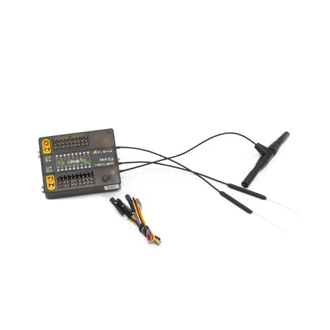 Tandem TD SR18 18 Channel Dual Band Receiver with Pro Grade Stabilizer and Triple Antennas Plus Built In Power Switch