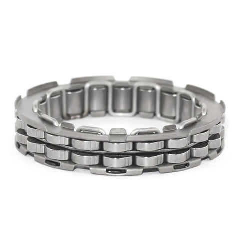One Way Clutch Bearing For Motorcycle Start System Overspeed Overrunning Bearing For AP650 1997 2000 in close-up view