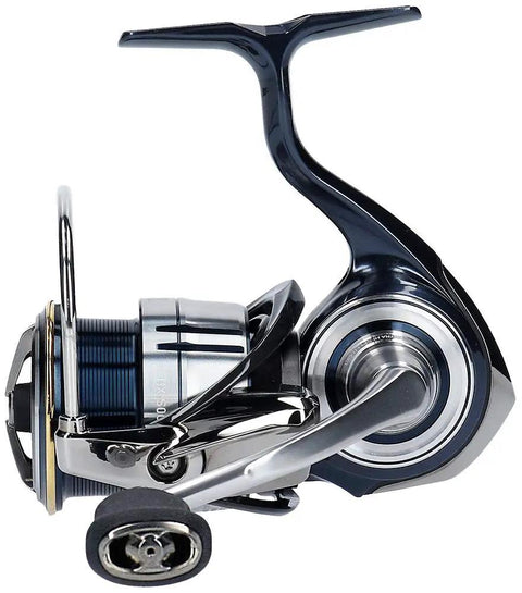 Side view of LT2500S-XH Spinning Reel Celtate 2019 Model For Freshwater And Light Saltwater, featuring 45 mm spool