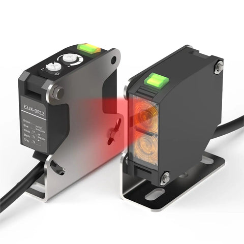 Square Through Beam Photoelectric Sensor 24 To 240V AC DC With Universal Relay Output IP65 15M To 40M Sensing Range