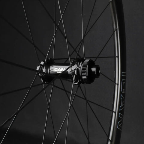 Close-up of the hub on All Day Speed Carbon Disc Road Wheelset 700C With 36T Ratchet System Hub 21mm Inner Width Clincher Tubeless Ready