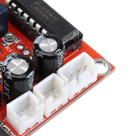 Close-up of Plug And Play DDS Signal Generator 0-55MHz For HAM Radio SSB Transceivers VFO Module showing capacitors and connectors