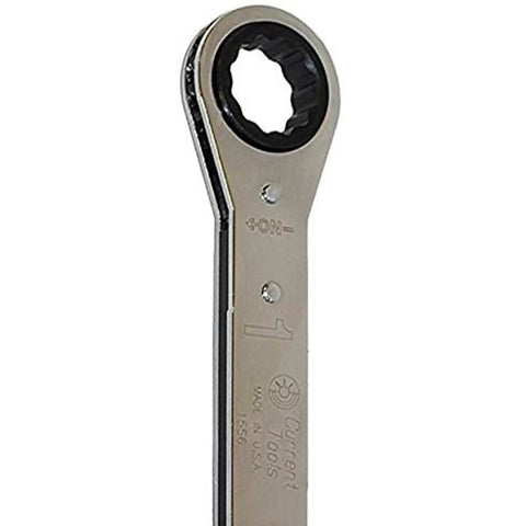 Beefy Ratchet Wrench Kit For Knockout Set With Punches And Dies, close-up of 1-inch drive, heavy-duty tool for electricians and DIYers.
