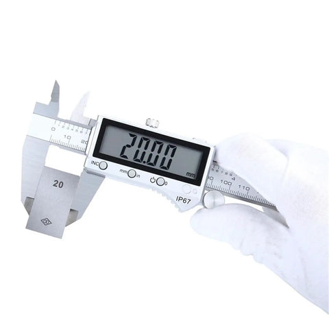 0-300mm IP67 Digital Caliper 12 Inch Stainless Steel measuring 20.00mm with digital display and hand in white glove