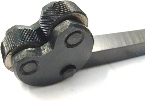 Pro Grade Pivot Head Knurling Tool With Diamond Metric Pattern For Lathes, Half Inch Square Shank, Medium Size, close-up view