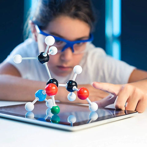 Hands On Molecular Model Kit With 444 Pieces For Organic Chemistry Atoms And Bonds C60 Included Build Realistic Molecular Structures STEM Learning Kit For Teachers Students And Young Scientists used by student on tablet