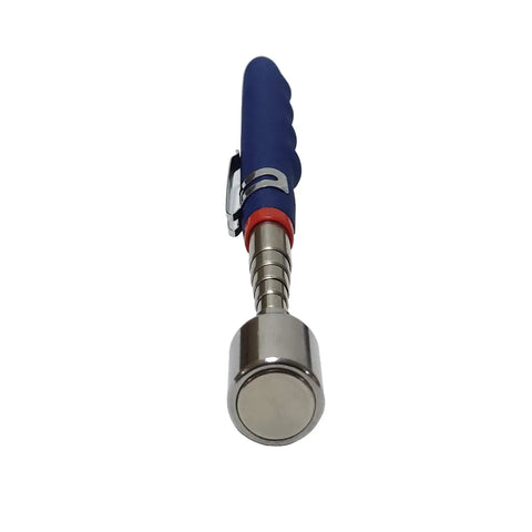 Close-up of 20lb Telescoping Magnetic Pickup Tool Set With 31 Inch Extendable Rod Lightweight 90g Magnetic Grabber