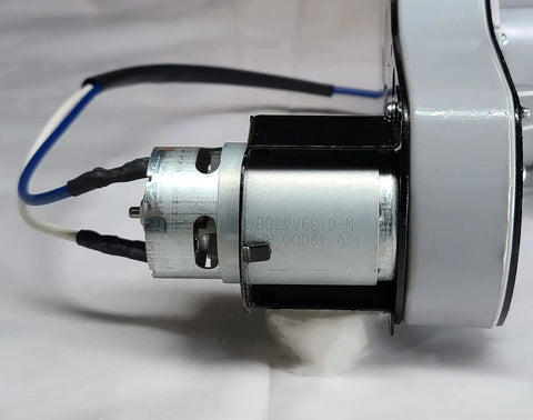 Close-up of Pair 12V Gearbox And Motor For Motion T And Action W Left And Right Fits Yamaha Raptor 700R ATV Honda Talon UTV