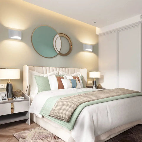 Aluminum Modern Indoor LED Wall Sconce Up And Down Mount Light for bedroom with warm white 3000K glow, 9W hardwired