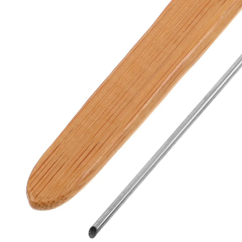 Two Pack Live Bait Threading Needle For Sea Fishing With Wooden Grip And Stainless Steel Handle Ergonomic Worm Baiting Needle close-up