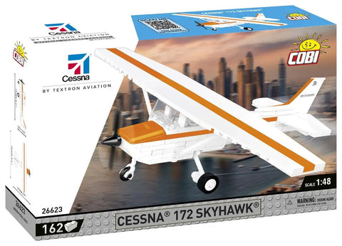 Cessna 172 Orange Skyhawk 1:48 Scale Building Set With 162 Pieces box showing model plane and skyline background.