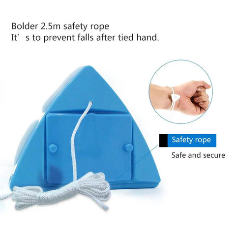 Bolder 2.5m safety rope in blue, designed to prevent falls, securely tied to a hand.