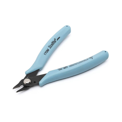 General Purpose Shearcutter For Soft Wire Up To 20 AWG 0.8mm With 20 Degree Blade Angle Low Profile Flush Cut Tool For Electronics Jewelry Making And DIY Wirework, featuring blue handles and precision blades.