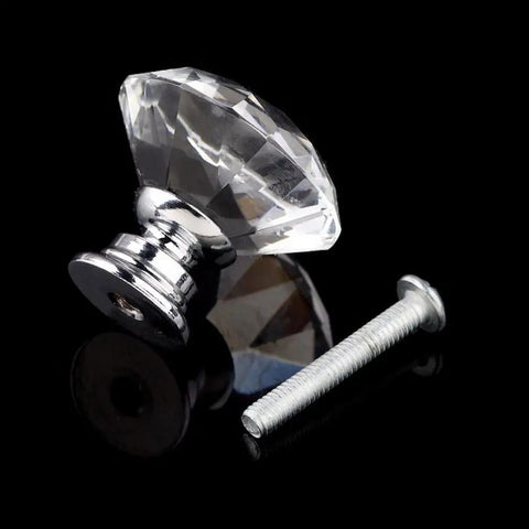 100 Pack Clear Acrylic Cabinet Handles With Zinc Alloy Base 30mm Crystal Drawer Pulls For Kitchen Cabinets And Wardrobes Heavy Duty Furniture Hardware showing one clear crystal pull with screw.
