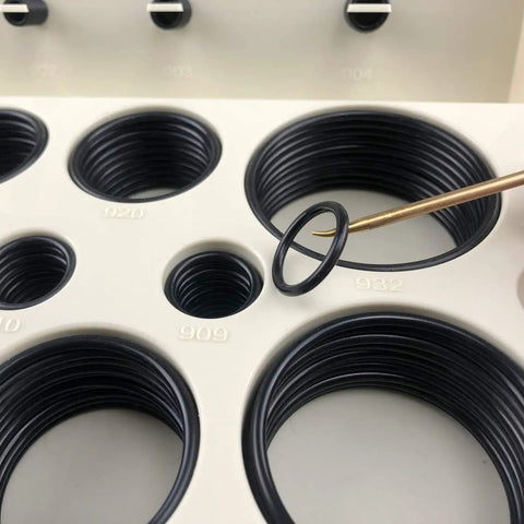 O Ring Boss Hydraulic 212 Piece Buna N 90 Durometer O Ring Assortment Kit with brass pick tool showing various sizes.