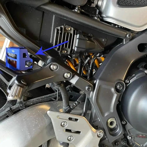 Rear Brake Fluid Reservoir Cap And Cylinder Cover For R3 YZF R3 YZFR3 2015 2024 installed on motorcycle frame