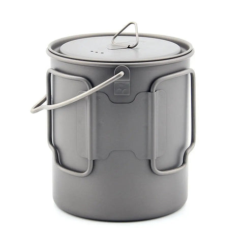 Ultralight Titanium 750ml Pot With Bail Handle For Camping And Backpacking Cookware, open flame ready, durable and lightweight.