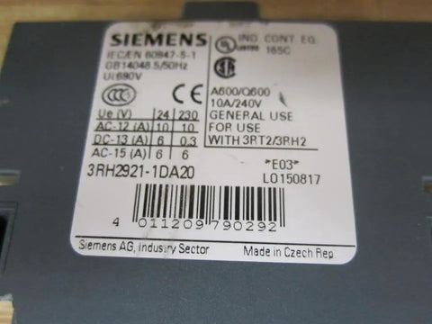 Auxiliary Contact Set 3RH2921-1DA20 And 3RH29211DA20 Gray 10A At 240V label close-up