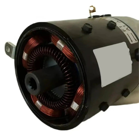 High Performance 48V Xp-2067-s Power Motor 3.7KW Brushed DC Unit interior view showcasing copper coils and motor design.