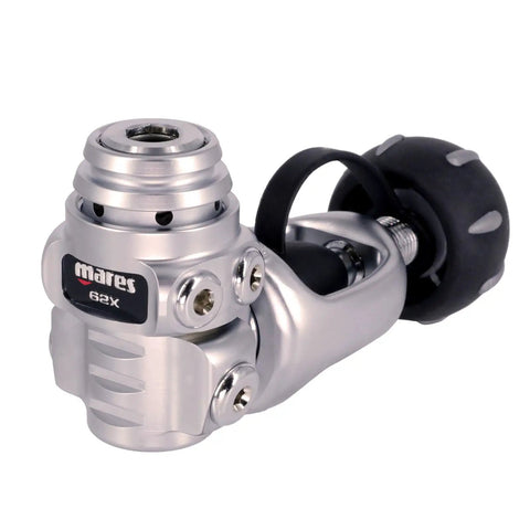 Ultra Portable 62X Scuba Regulator Set With First And Second Stage INT for travel divers, close-up of chrome first stage