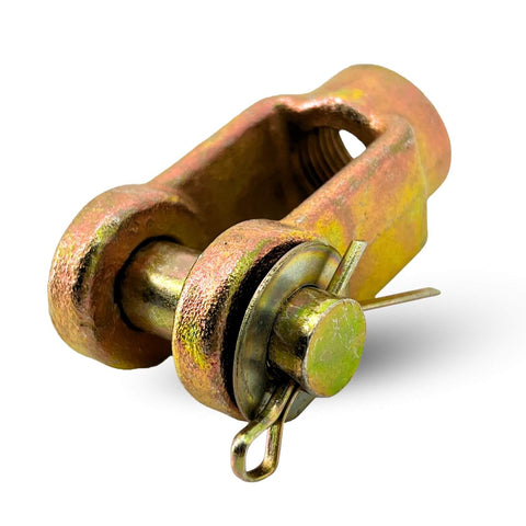 Close-up of Four Piece Slack Adjuster Clevis Pin Kit With One Half Inch Thread Standard Stroke For Air Brake Chambers Replacement Part
