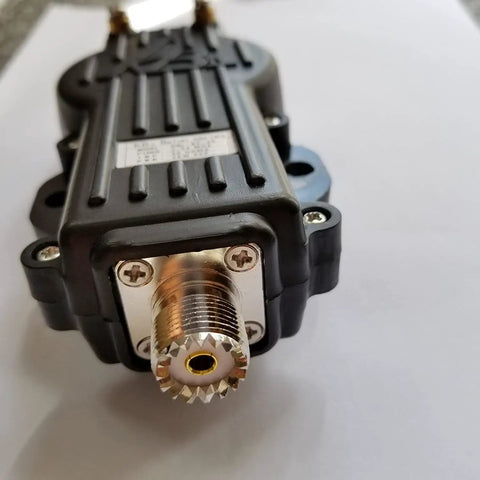 Close-up of 3-54 MHz 1:1 Current Balun For Dipole Antennas, Beefed-Up Bandwidth, Handles Up To 2000 Watts PEP, Toroid Core With Low Permeability Ferrite