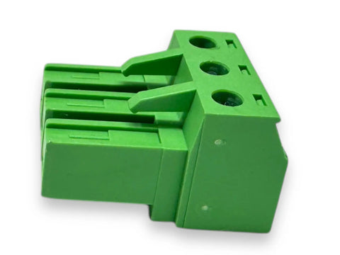 3 Pin Power Terminal Block Plug For Amplifiers Compatible With PBR Series PBR500X1 PBR300X1 PBR300X2 PBR400X4D T750X1BD TM750X1BD Durable 3 Pin Terminal Block With Secure Connection For Car Audio Amplifiers, green plastic, angled view