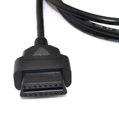 Close-up of male connector on 9.8ft OBD II 16Pin Car Diagnostic Extension Cable Male to Female Flexible Durable OBD Tool Extender