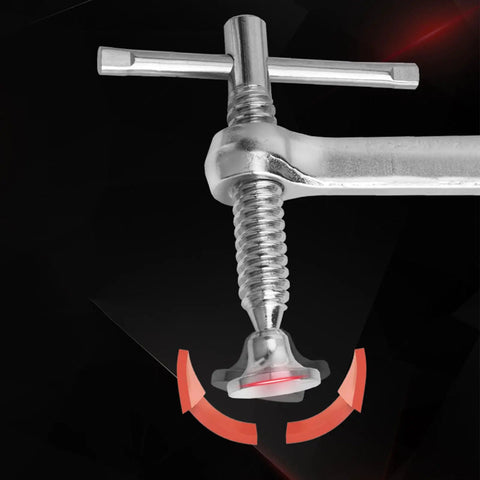 Heavy Duty Large Steel Ratcheting F Clamp For Welding Woodworking Metal Fabrication, close-up of adjustable screw mechanism