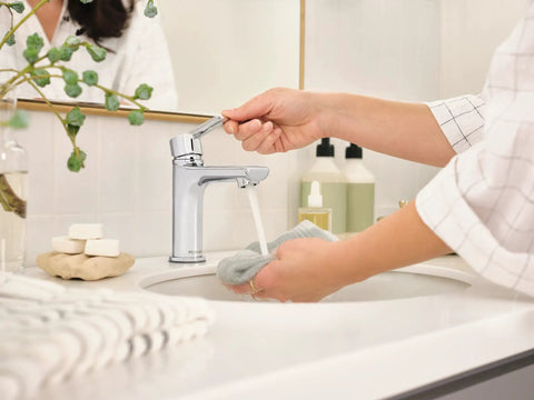 Flute Bathroom Faucet Chrome Finish No Fuss 4-Inch Installations Fits 1 Or 3 Hole Setups ADA Compliant, shown in use