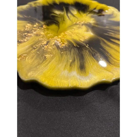 Yellow and Black Resin Lazy Susan with Gold Leaf Floral Centerpiece close-up showing 13.5-inch charcuterie board design