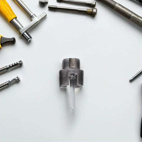 Kick Plumbing Hassles To The Curb With This Badass ABOOFAN 3 Pc Pipe Threader Tool Kit. Steel pipe thread cutter with hex design.