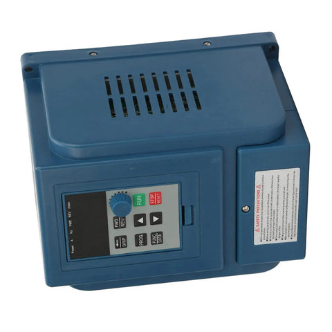 380V 6A VFD Inverter For 2.2kW 3-Phase Motors, Go-To Variable Frequency Drive With PWM Control, Low Noise, EMI Shield, Quick Install Speed Controller For Industrial Apps. Blue plastic housing with control panel