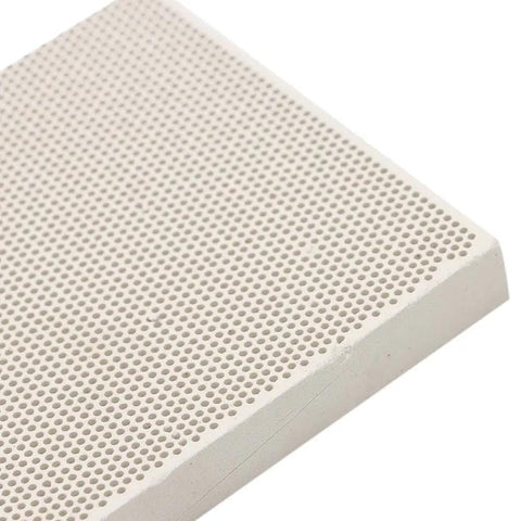 Close-up of Dope Honeycomb Ceramic Soldering Board for Jewelry Making, Heat Resistant Quartz Plate 13.7 x 9.7 x 1.3 cm