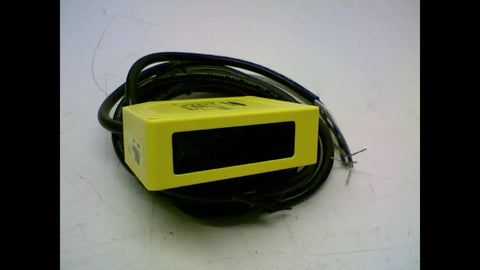 Beefy Sensor With Adjustable Field Range 0.05 To 2 Meters, 10 To 30 VDC Input, Bipolar Output NPN And PNP, Light Dark Operation, 2 Meter Sensing Range, Fast 2 Milliseconds Response Time, Quick Power Up Delay, yellow photoelectric sensor with cable