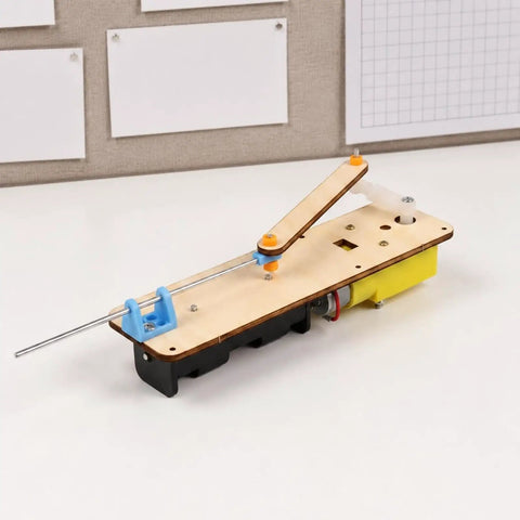 Reciprocating Linkage Linear Motion Demonstration Kit for Classroom Use, Desktop Mechanical Rod Assembly With Extendable Arm System, Hands On Physics Project for Students and Teachers, wooden base