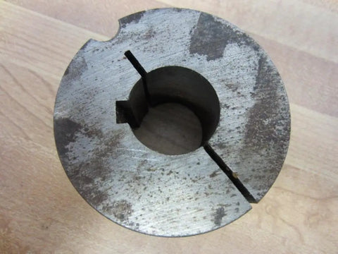 Dodge Taper Lock Bushing 1 Inch Bore Inner Diameter 1 Inch Outer Diameter 2-1/2 Inch Thick 1-1/4 Inch Surface Rust Industrial Grade Shaft
