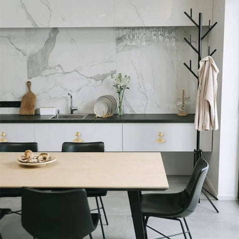 Modern kitchen with 4 Pack Must Have Ginkgo Leaf Drawer Knobs Zinc Alloy With Gold Finish Leaf Shape Single Hole Cabinet Pull Handles.