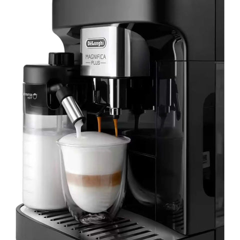 Hella Smooth Automatic Bean To Cup Coffee Maker Featuring One Touch Auto Milk Frother And 13 Custom Grind Settings For That On Point Espresso Flavor Gonna Taste Amazing Every Single Time with frothed milk.