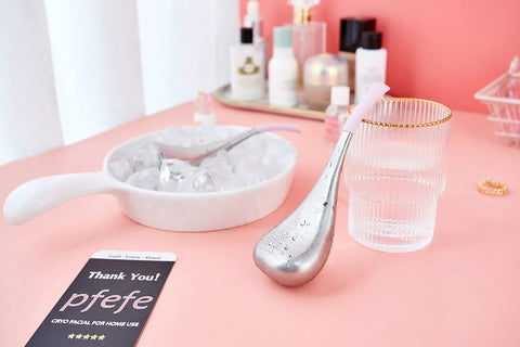 Cooling Cryo Sticks For Face And Eyes To Fight Puffiness And Fine Lines Portable Ice Globes Skincare Tool, silver and pink
