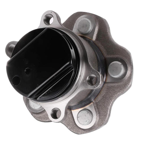Close-up of rear wheel bearing and hub assembly all in one for Nissan Qashqai 2017 2019 Rogue 2014 2019 and Rogue Sport 2017 2019