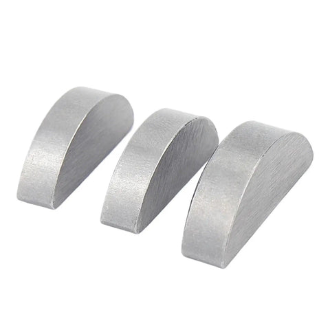 Tough A3 Steel Woodruff Keys For High Torque Uses In M2 To M10 Sizes Rust Resistant Design Keeps Gears Stuck Tight To Shafts For Reliable Power Transfer Without Slip Ups In Garage Builds Or Factory Equipment While Preventing Play And Wasted Energy. three A3 steel Woodruff keys for shafts