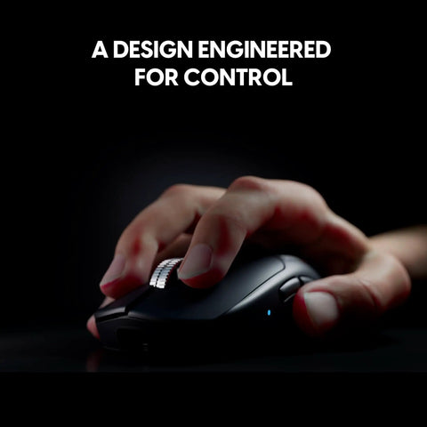 Es FS1 Wireless Gaming Mouse Pro Level Precision For Real Gamers With 56g Symmetrical Design And Low Profile Hump Black Finish in use.
