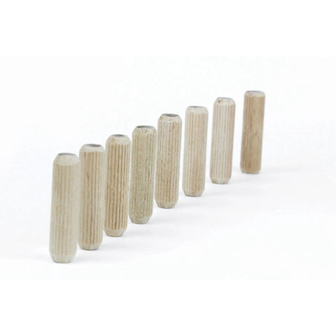 Heavy Duty Fluted Wooden Dowel Pins 100 Piece Set With Smooth Beveled Tips For Zero Drama Woodworking Joints Plus Straight Shooting Alignment For Top Shelf Furniture Repairs And Weekend DIY Projects At 15 64 Inch Diameter, arranged in a row.