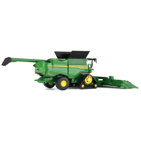 One Sixty Fourth Scale S7 900 Combine With Interchangeable HDF40 Grain Head And CF12 Folding Corn Head Farm Show Edition Model