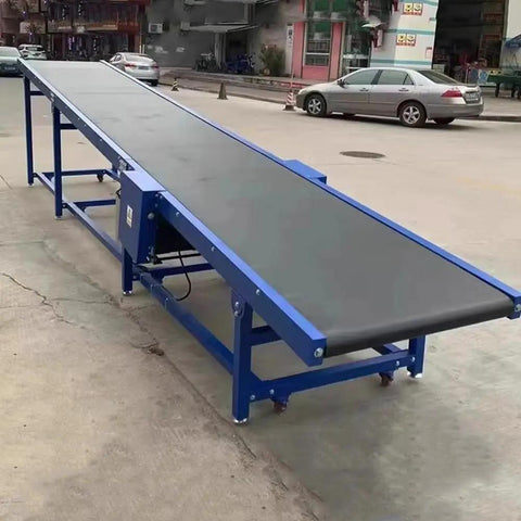 Durable PVC Conveyor Belt Replacement For Commercial Packaging And Grain Factories installed outdoors on a road
