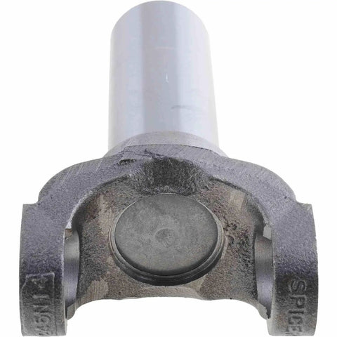 Quality Transmission Slip Yoke Drive Shaft For 1992-1998 Jeep Cherokee Grand Cherokee Wrangler Comanche 2.5L L4 4wd front view of slip yoke.