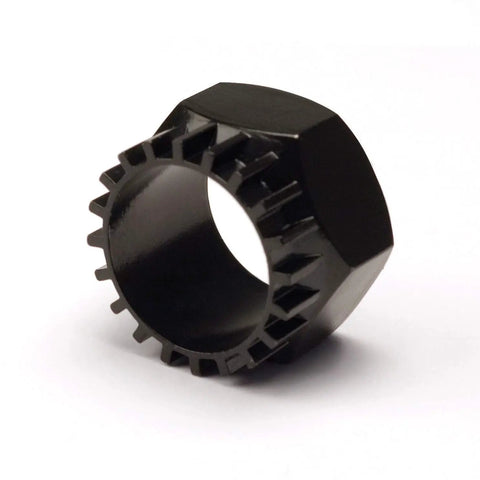 Bottom Bracket Tool BBT-32 for 20-Tooth Splined Cups Shimano and Drive, black metal compact tool on white background